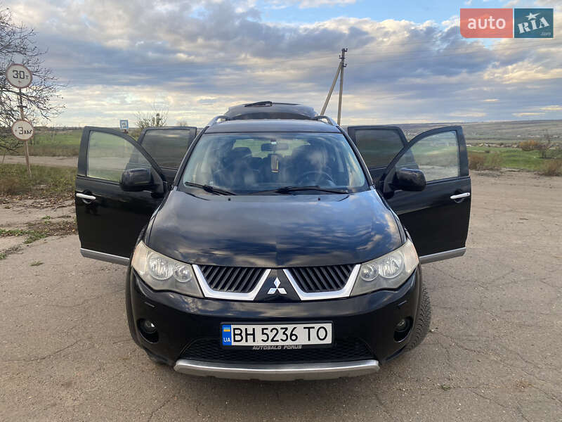 Позашляховик / Кросовер Mitsubishi Outlander XL 2007 в Іванівці фото 2 Позашляховик / Кросовер Mitsubishi Outlander XL 2007 в Іванівці