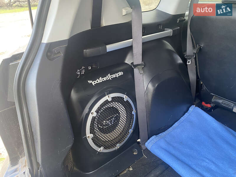 Позашляховик / Кросовер Mitsubishi Outlander XL 2007 в Іванівці фото 6 Позашляховик / Кросовер Mitsubishi Outlander XL 2007 в Іванівці