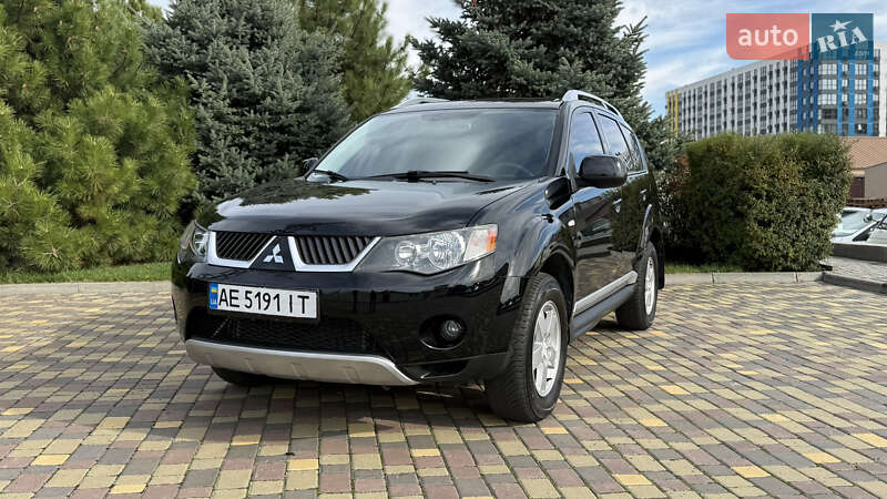 Mitsubishi Outlander XL 2009 Mitsubishi Outlander XL 2009