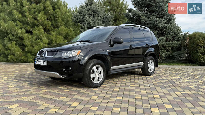 Внедорожник / Кроссовер Mitsubishi Outlander XL 2009 в Днепре фото 6 Внедорожник / Кроссовер Mitsubishi Outlander XL 2009 в Днепре