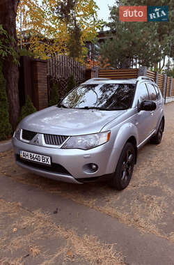 Внедорожник / Кроссовер Mitsubishi Outlander XL 2007 в Киеве Внедорожник / Кроссовер Mitsubishi Outlander XL 2007 в Киеве