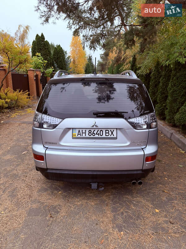 Внедорожник / Кроссовер Mitsubishi Outlander XL 2007 в Киеве фото 10 Внедорожник / Кроссовер Mitsubishi Outlander XL 2007 в Киеве