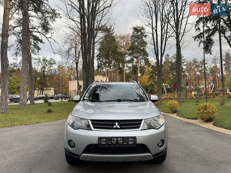 Позашляховик / Кросовер Mitsubishi Outlander XL 2008 в Харкові фото 2 Позашляховик / Кросовер Mitsubishi Outlander XL 2008 в Харкові