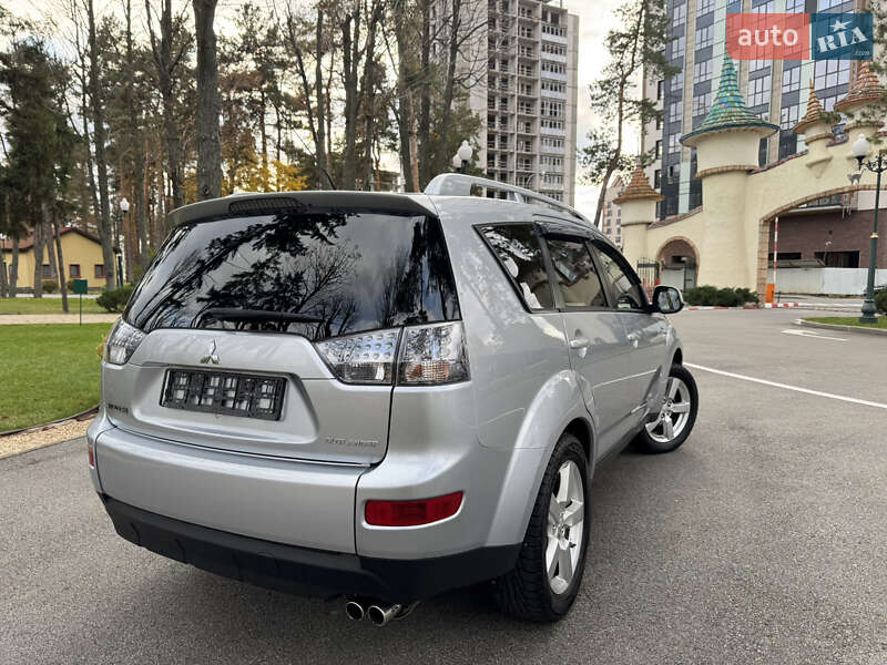 Позашляховик / Кросовер Mitsubishi Outlander XL 2008 в Харкові фото 39 Позашляховик / Кросовер Mitsubishi Outlander XL 2008 в Харкові