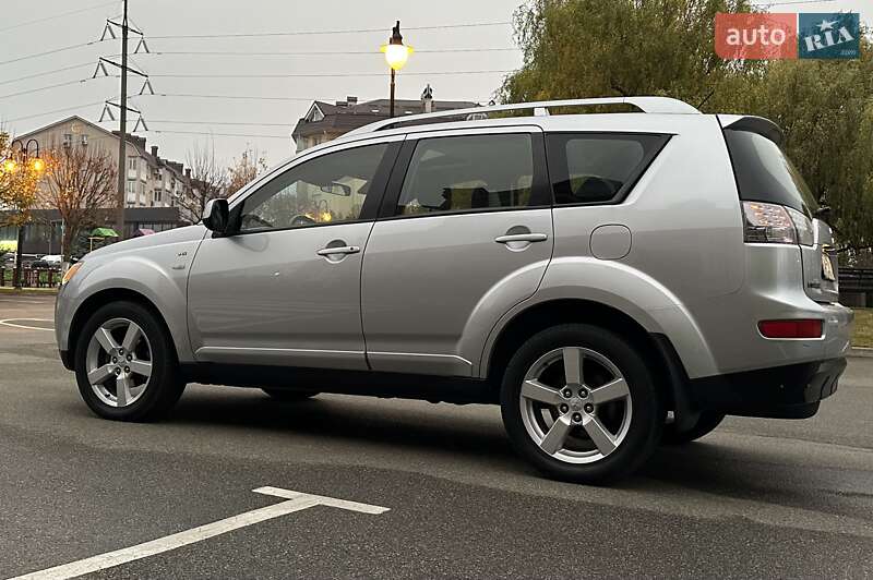 Внедорожник / Кроссовер Mitsubishi Outlander XL 2007 в Киеве фото 15 Внедорожник / Кроссовер Mitsubishi Outlander XL 2007 в Киеве