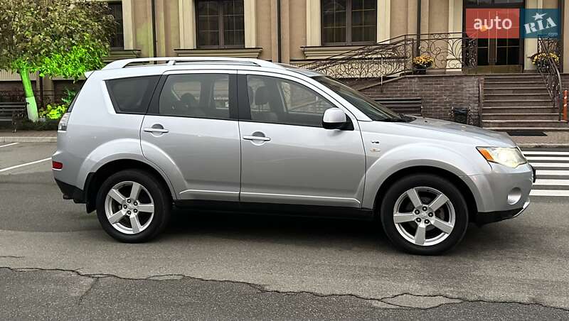 Внедорожник / Кроссовер Mitsubishi Outlander XL 2007 в Киеве фото 20 Внедорожник / Кроссовер Mitsubishi Outlander XL 2007 в Киеве