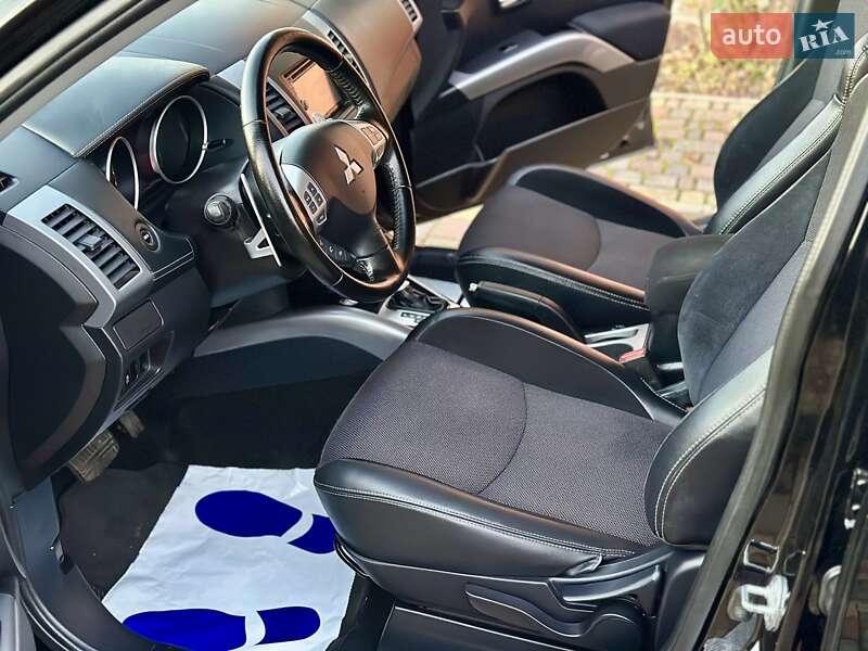 Внедорожник / Кроссовер Mitsubishi Outlander XL 2012 в Владимирце фото 14 Внедорожник / Кроссовер Mitsubishi Outlander XL 2012 в Владимирце