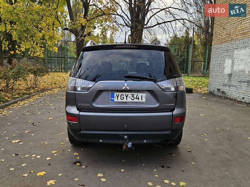Позашляховик / Кросовер Mitsubishi Outlander XL 2007 в Дніпрі