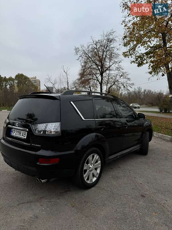 Позашляховик / Кросовер Mitsubishi Outlander XL 2011 в Запоріжжі фото 10 Позашляховик / Кросовер Mitsubishi Outlander XL 2011 в Запоріжжі