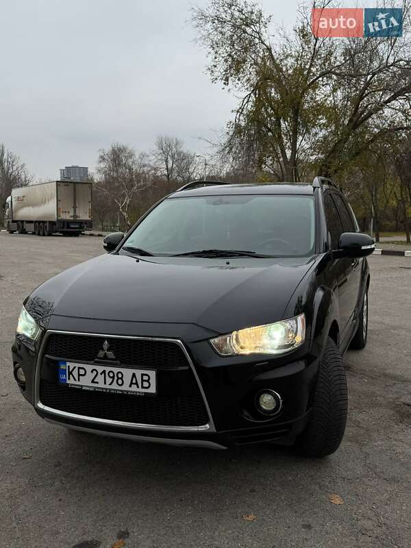 Позашляховик / Кросовер Mitsubishi Outlander XL 2011 в Запоріжжі фото 20 Позашляховик / Кросовер Mitsubishi Outlander XL 2011 в Запоріжжі