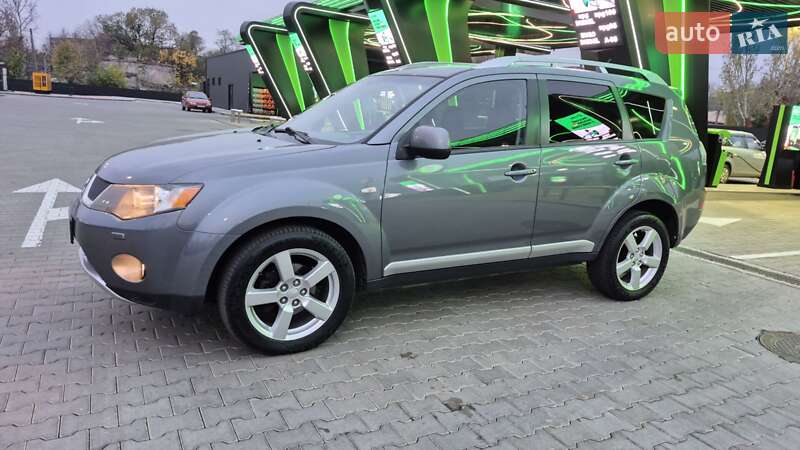Позашляховик / Кросовер Mitsubishi Outlander XL 2007 в Одесі фото 23 Позашляховик / Кросовер Mitsubishi Outlander XL 2007 в Одесі