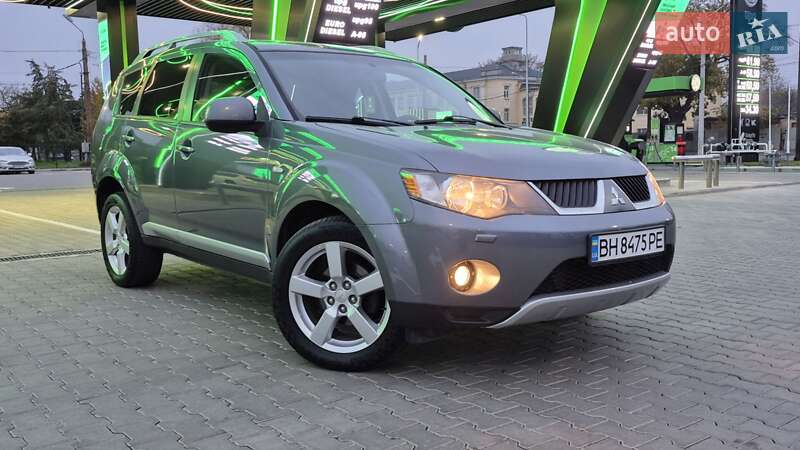 Позашляховик / Кросовер Mitsubishi Outlander XL 2007 в Одесі фото 34 Позашляховик / Кросовер Mitsubishi Outlander XL 2007 в Одесі
