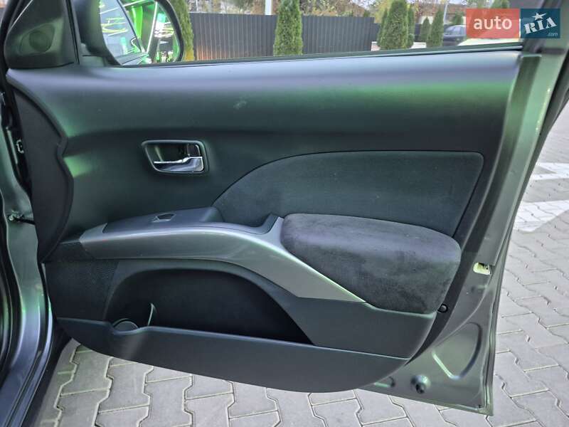 Позашляховик / Кросовер Mitsubishi Outlander XL 2007 в Одесі фото 54 Позашляховик / Кросовер Mitsubishi Outlander XL 2007 в Одесі