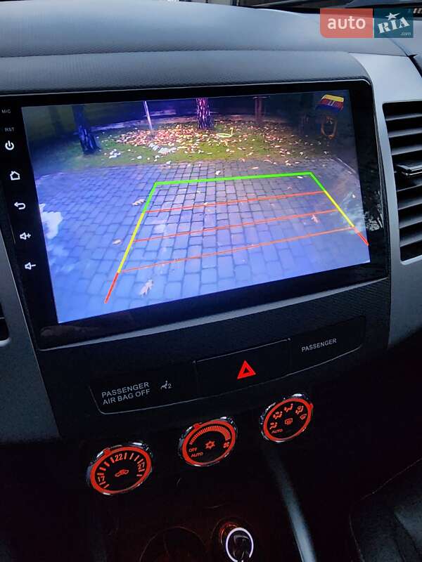 Внедорожник / Кроссовер Mitsubishi Outlander XL 2011 в Буче фото 29 Внедорожник / Кроссовер Mitsubishi Outlander XL 2011 в Буче