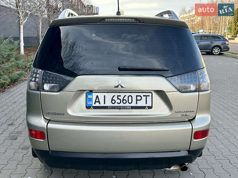 Внедорожник / Кроссовер Mitsubishi Outlander XL 2008 в Белой Церкви