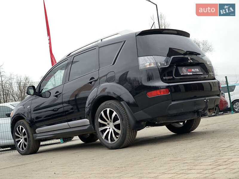 Позашляховик / Кросовер Mitsubishi Outlander XL 2009 в Бердичеві фото 18 Позашляховик / Кросовер Mitsubishi Outlander XL 2009 в Бердичеві