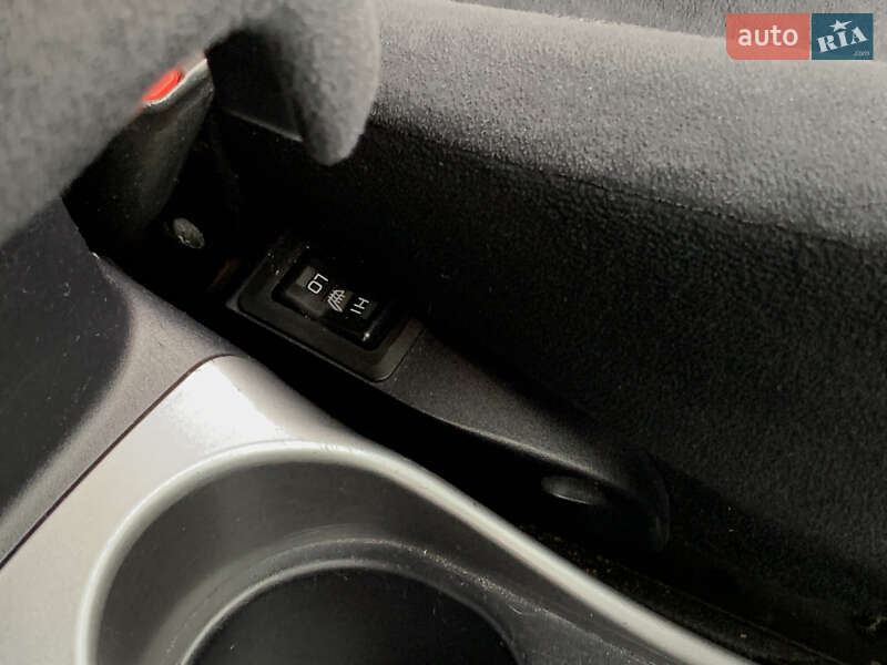 Позашляховик / Кросовер Mitsubishi Outlander XL 2009 в Бердичеві фото 36 Позашляховик / Кросовер Mitsubishi Outlander XL 2009 в Бердичеві