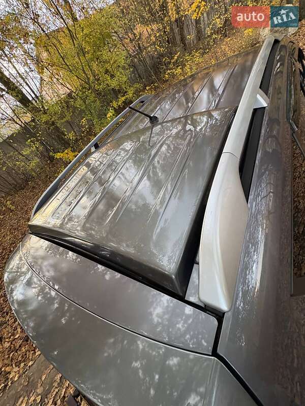 Позашляховик / Кросовер Mitsubishi Outlander XL 2008 в Мурованих Курилівцях фото 10 Позашляховик / Кросовер Mitsubishi Outlander XL 2008 в Мурованих Курилівцях