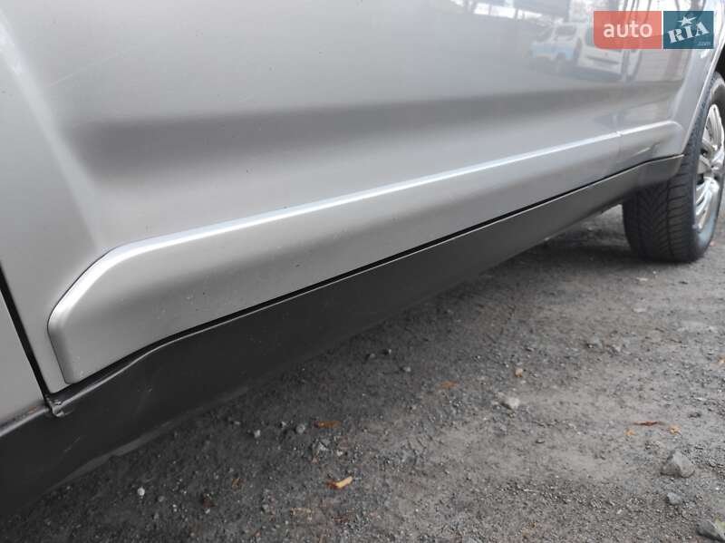 Внедорожник / Кроссовер Mitsubishi Outlander XL 2007 в Хмельницком