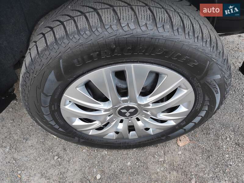 Внедорожник / Кроссовер Mitsubishi Outlander XL 2007 в Хмельницком