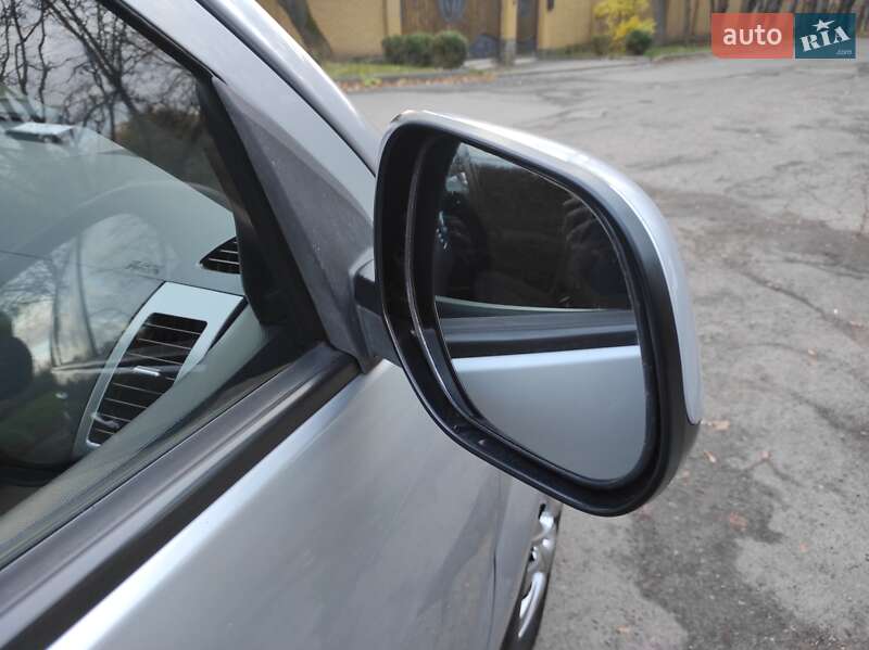 Внедорожник / Кроссовер Mitsubishi Outlander XL 2007 в Хмельницком