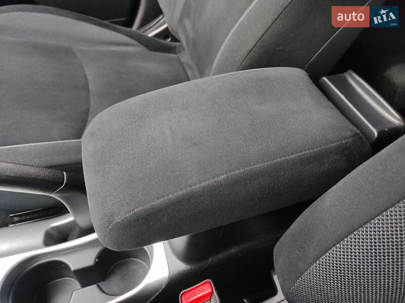 Внедорожник / Кроссовер Mitsubishi Outlander XL 2007 в Хмельницком