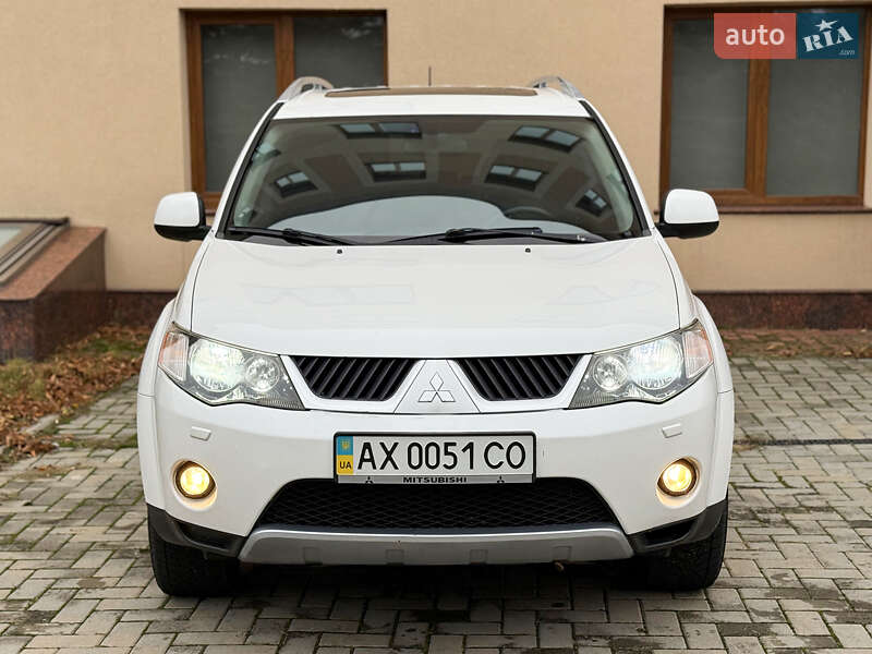 Внедорожник / Кроссовер Mitsubishi Outlander XL 2008 в Харькове