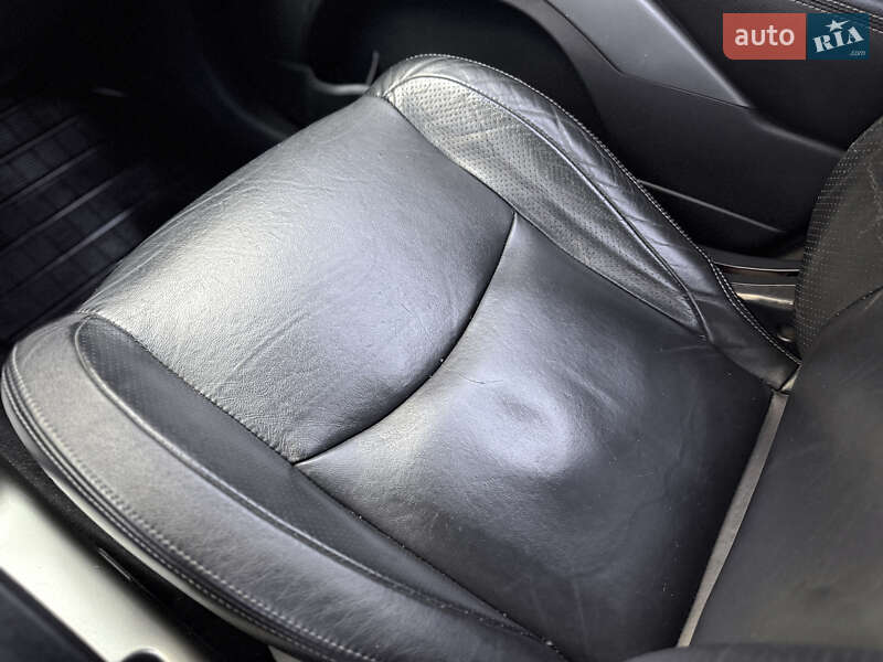 Внедорожник / Кроссовер Mitsubishi Outlander XL 2008 в Харькове