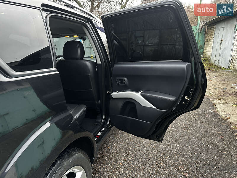 Внедорожник / Кроссовер Mitsubishi Outlander XL 2007 в Харькове фото 13 Внедорожник / Кроссовер Mitsubishi Outlander XL 2007 в Харькове