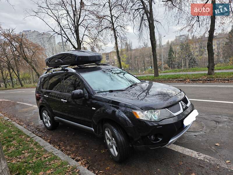 Внедорожник / Кроссовер Mitsubishi Outlander XL 2008 в Киеве фото Внедорожник / Кроссовер Mitsubishi Outlander XL 2008 в Киеве