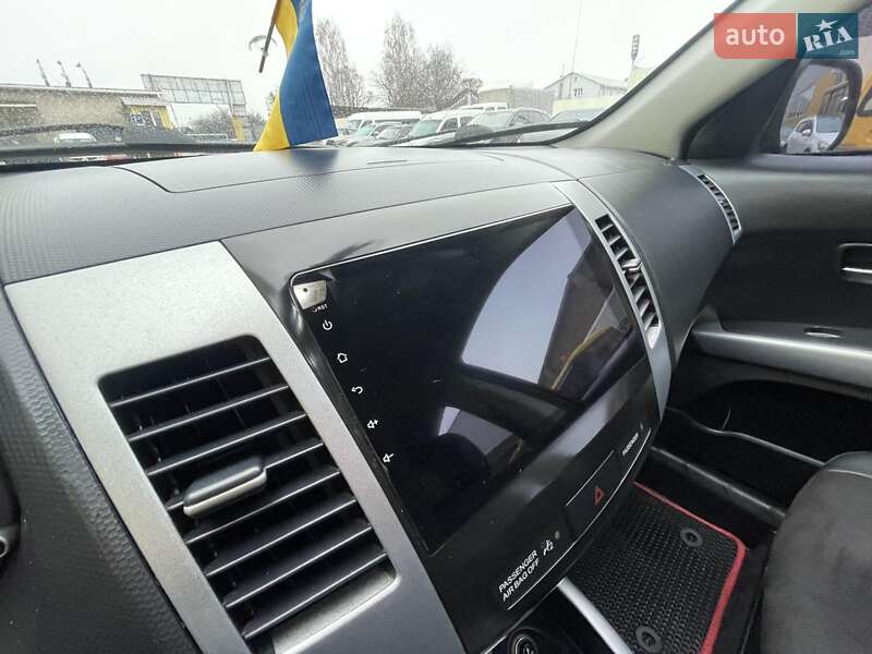 Внедорожник / Кроссовер Mitsubishi Outlander XL 2008 в Чернигове