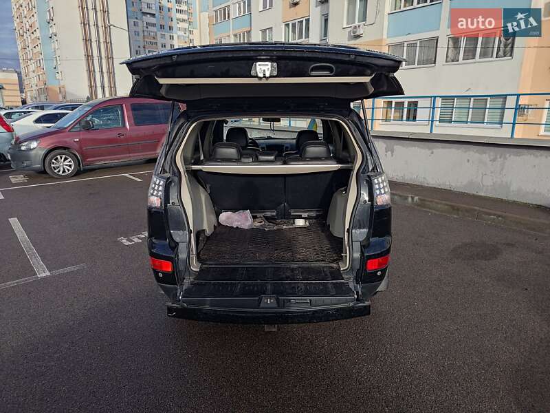 Внедорожник / Кроссовер Mitsubishi Outlander XL 2008 в Киеве