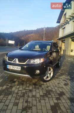 Внедорожник / Кроссовер Mitsubishi Outlander XL 2007 в Рахове