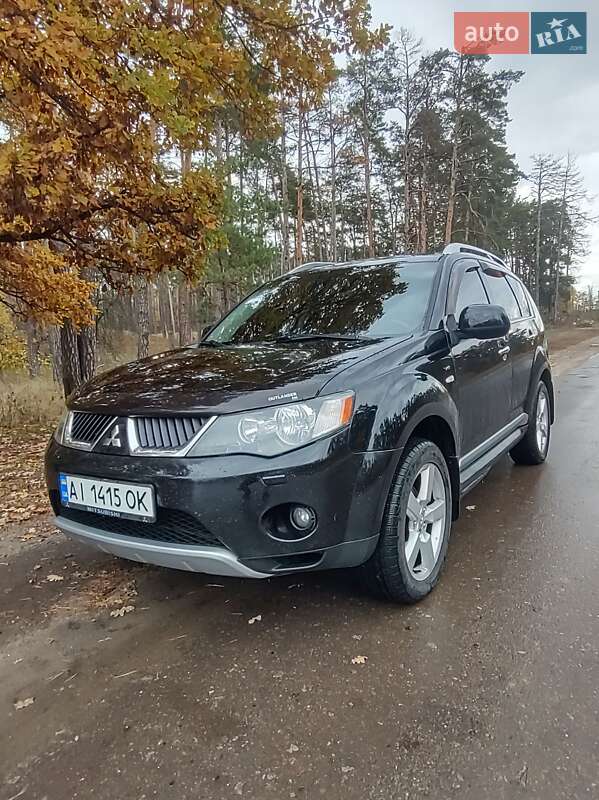 Mitsubishi Outlander XL 2009