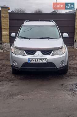 Внедорожник / Кроссовер Mitsubishi Outlander XL 2007 в Змиеве