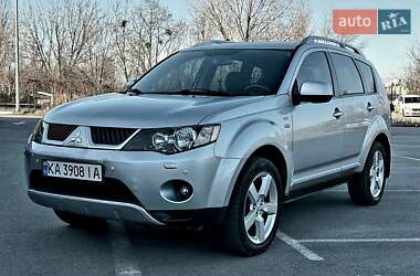Внедорожник / Кроссовер Mitsubishi Outlander XL 2008 в Киеве