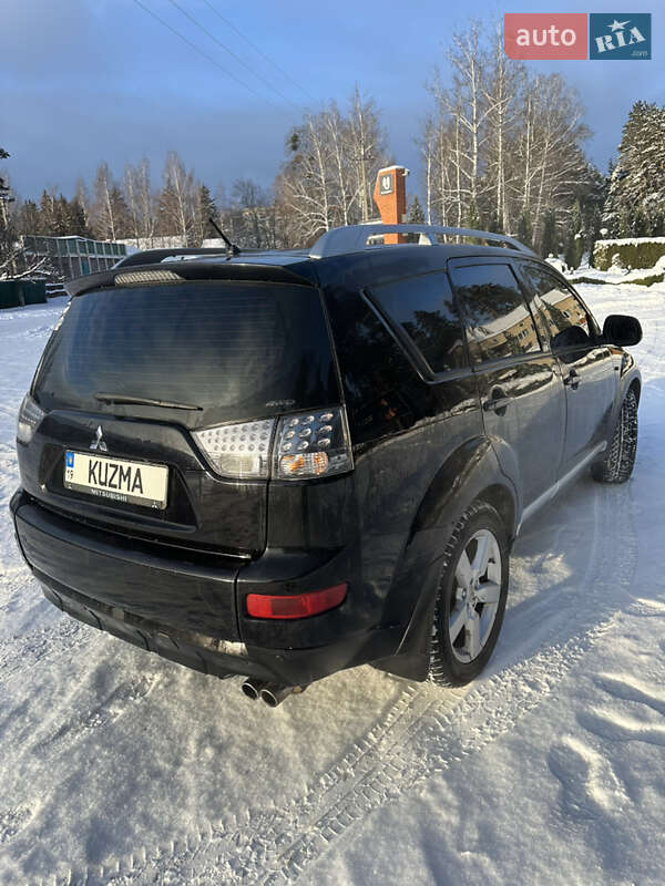 Внедорожник / Кроссовер Mitsubishi Outlander XL 2007 в Лебедине