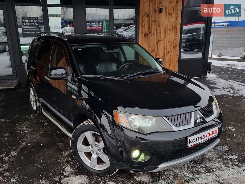 Позашляховик / Кросовер Mitsubishi Outlander XL 2008 в Вінниці
