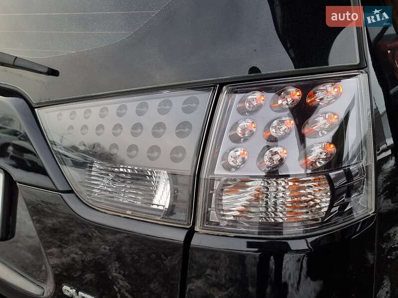 Позашляховик / Кросовер Mitsubishi Outlander XL 2008 в Вінниці