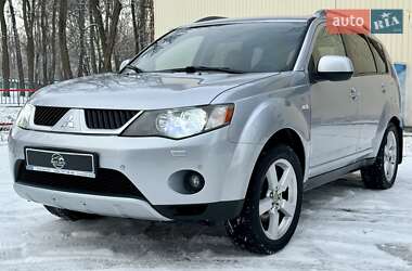 Позашляховик / Кросовер Mitsubishi Outlander XL 2007 в Дніпрі