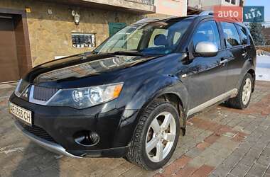 Внедорожник / Кроссовер Mitsubishi Outlander XL 2008 в Кривом Роге