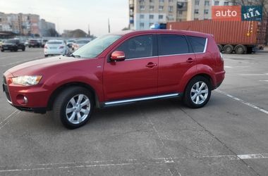 Внедорожник / Кроссовер Mitsubishi Outlander XL 2010 в Кропивницком
