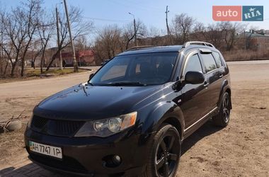 Внедорожник / Кроссовер Mitsubishi Outlander XL 2007 в Славянске