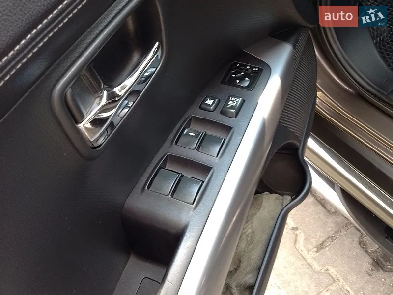 MITSUBISHI OUTLANDER 2012 VIN JMBXJCW1WCF008999 фото оголошення 36 з 82