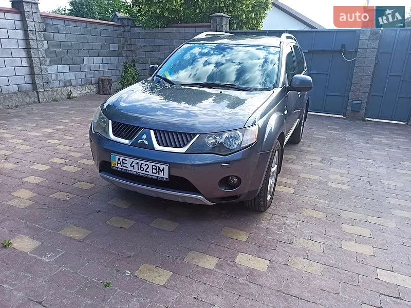 Mitsubishi Outlander XL 2007