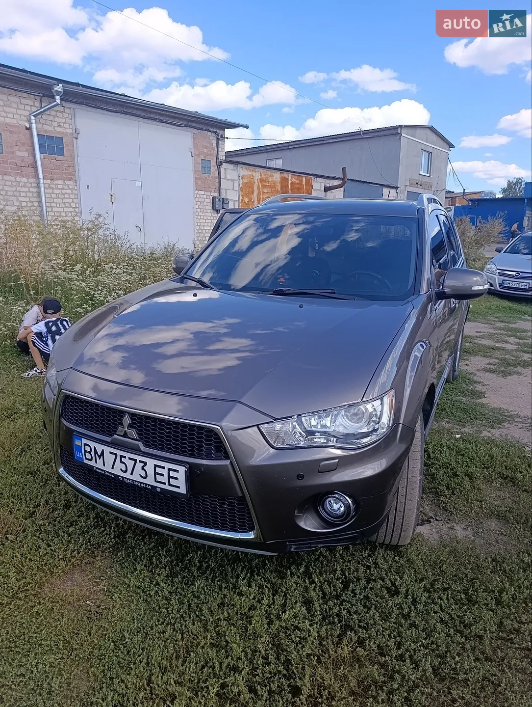 2010 Mitsubishi Outlander - фото 1