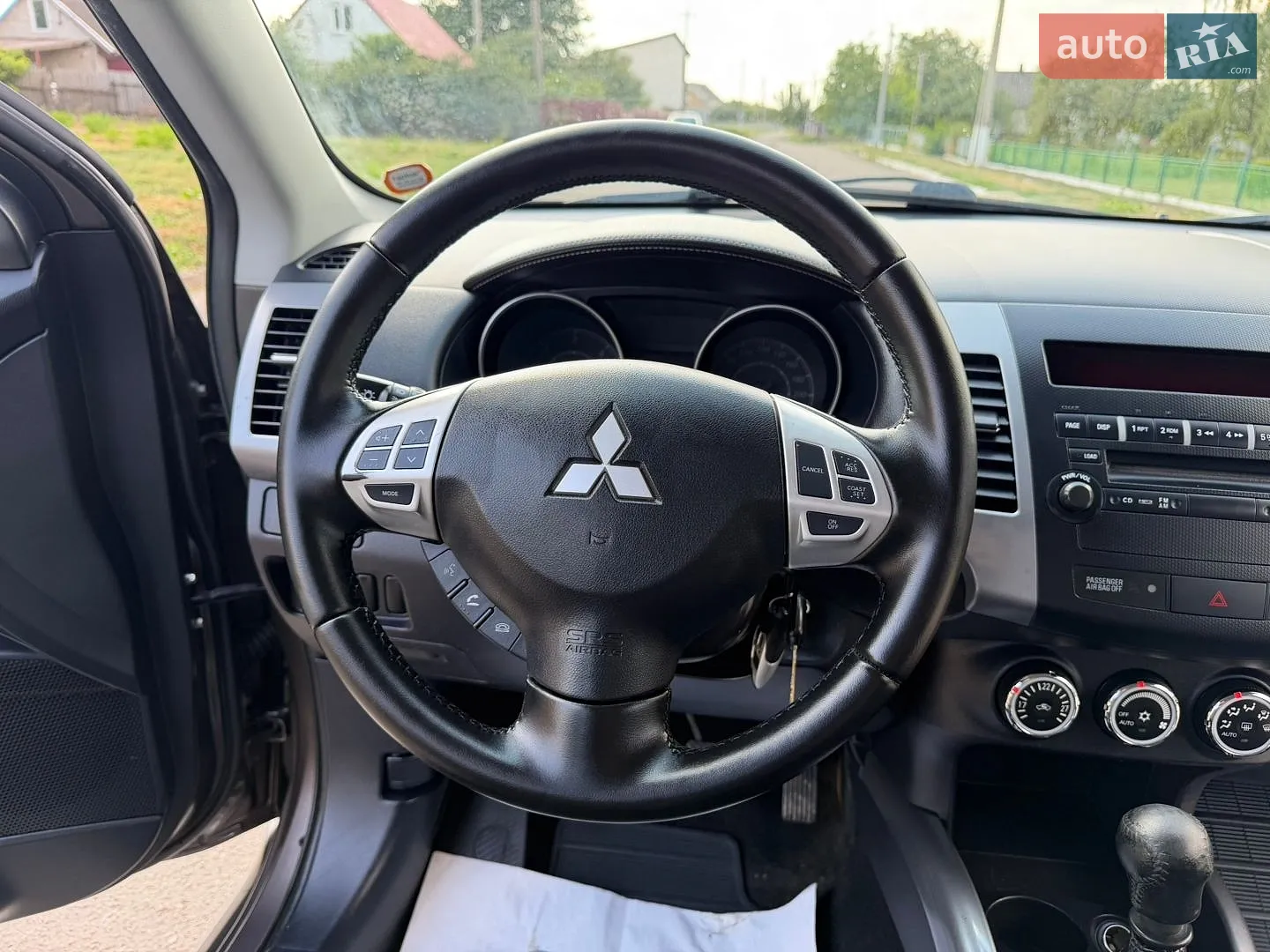 2011 Mitsubishi Outlander - мініатюра 41