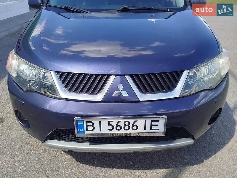 Mitsubishi Outlander XL 2008