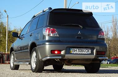 Внедорожник / Кроссовер Mitsubishi Outlander 2005 в Одессе