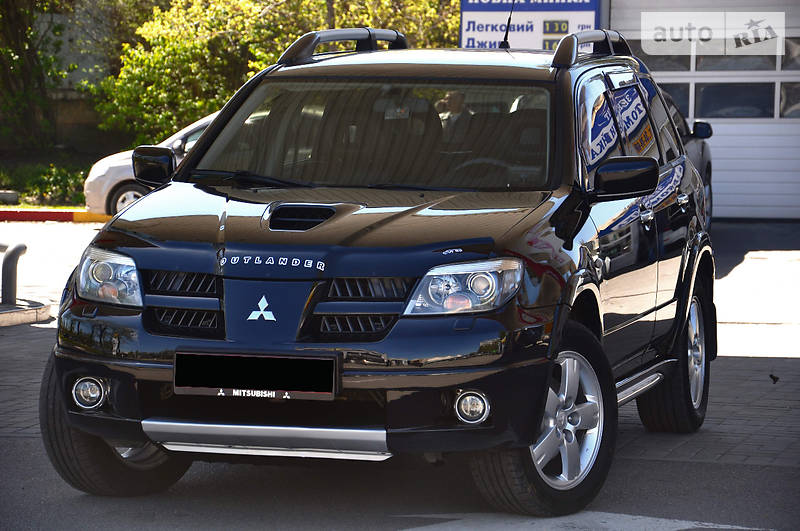 Внедорожник / Кроссовер Mitsubishi Outlander 2005 в Днепре